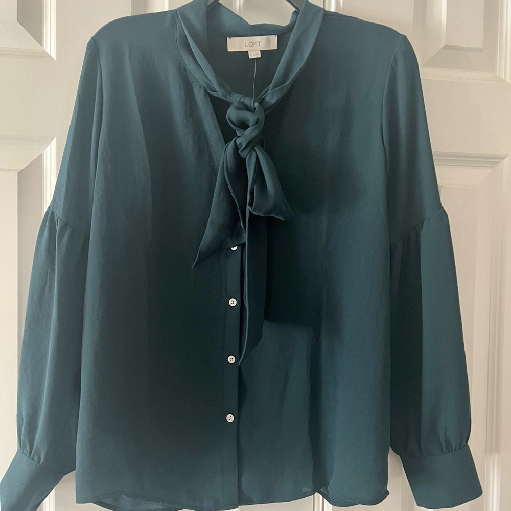 LOFT blouse